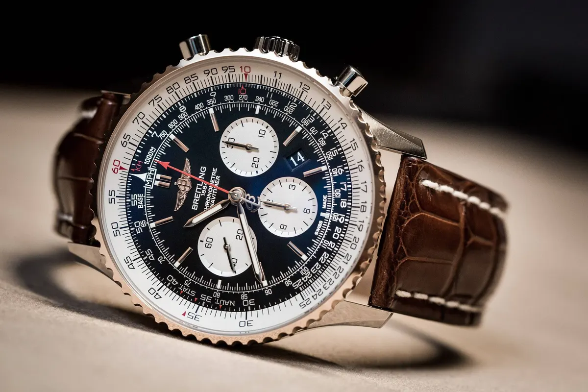 BREITLING NAVITIMER Montre Breitling Navitimer avec règle à calcul circulaire